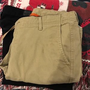 Mens’s Docker’s Jogger’s khaki pants